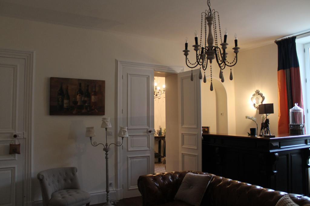 Villa Des Glycines Thouars Exterior photo